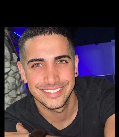 Download lucho_gonzalez OnlyFans content free 

 picture 2