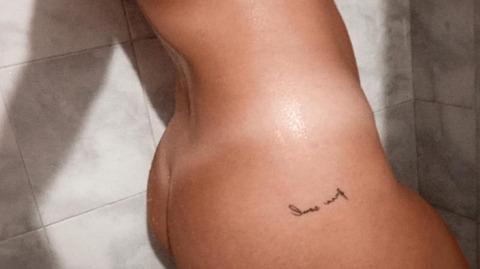 View luci_bell (Lucia🔥🍓) OnlyFans 0 Photos and 0 Videos leaks 

 picture 2