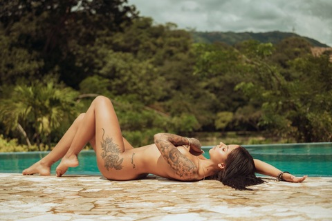 View luciana_moon1 OnlyFans videos and photos for free 

 picture 2