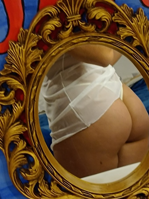 View lucianatulatina (Luciana ❤️‍🔥) OnlyFans 123 Photos and 4 Videos leaks 

 picture 2