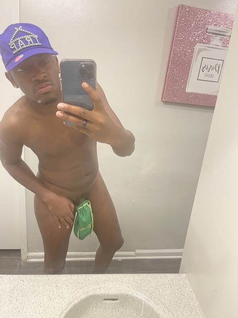 luckycharm34 OnlyFans Leaks (72 Photos and 54 Videos) 

 picture 2