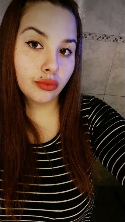 View Lucy (lucybar2) OnlyFans 14 Photos and 1 Videos leaks 

 picture 2