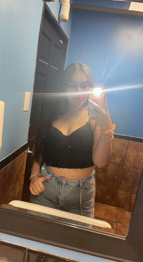 Onlyfans free content lucyg88420 

 picture 2
