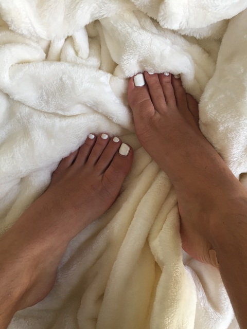 lucylegs666 OnlyFans Leaked Photos and Videos 

 picture 2