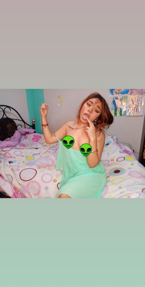 Download lucymoe OnlyFans content for free 

 picture 2