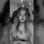 Download lugilia OnlyFans content free 

 picture 1