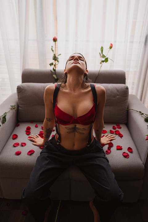 luisarico94 OnlyFans Leaks (71 Photos and 17 Videos) 

 picture 2