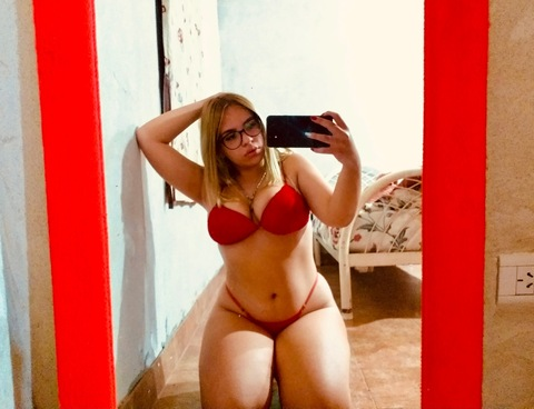 luli_castro666 (Luli 💗🔥) OnlyFans Leaked Pictures and Videos 

 picture 2