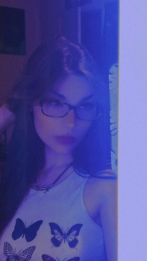 View lulprincessk OnlyFans content for free 

 picture 2