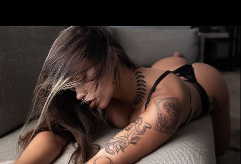 lulucrystal22 (Lulú Crystal) free OnlyFans Leaked Videos and Pictures 

 picture 2