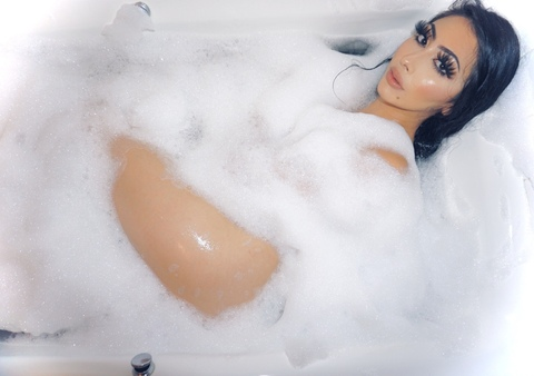 luna__69 (♡ ♛ 𝐿𝒰𝒩𝒜 ♛ ♡) free OnlyFans Leaked Content 

 picture 2