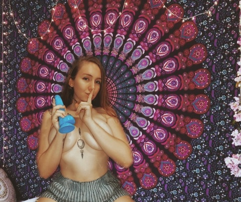 View lunababy22 OnlyFans videos and photos for free 

 picture 2