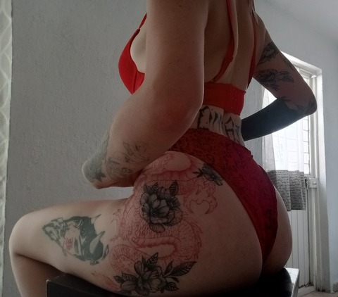 lunacristina98 OnlyFans Leaked 

 picture 2