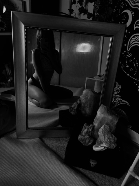 View lunalily022 OnlyFans videos and photos for free 

 picture 2