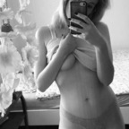 View Luna2.0🌙 (lunassight2.0) OnlyFans 249 Photos and 25 Videos gallery 

 picture 1