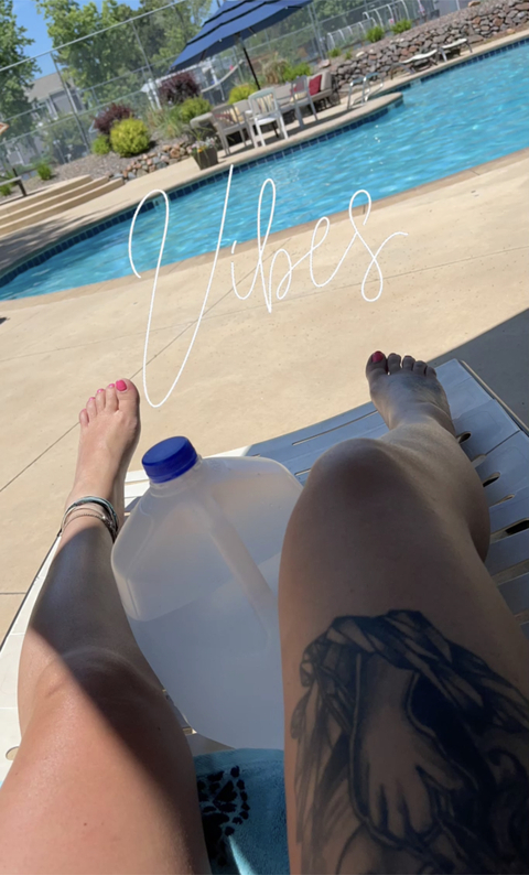 View lunawylde (Luna Wylde) OnlyFans 57 Photos and 29 Videos leaks 

 picture 2