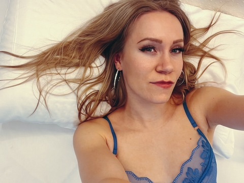 Download luschnufree OnlyFans content for free 

 picture 2