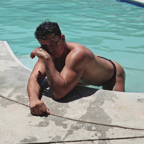 View Luso Mena (lusomena) OnlyFans 99 Photos and 11 Videos leaks 

 picture 2