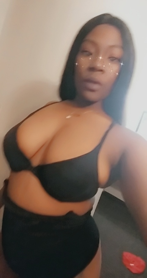 View lust4lashay (Shay Lashay) OnlyFans 235 Photos and 203 Videos for free 

 picture 2