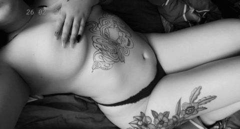 lustforlaneyy OnlyFans Leaks 

 picture 2