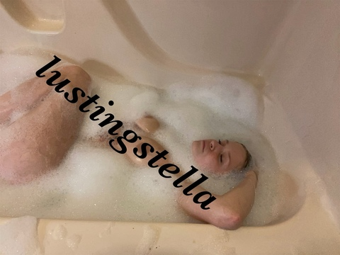 View lustingstella (Stella🌺) OnlyFans 1218 Photos and 217 Videos gallery 

 picture 2