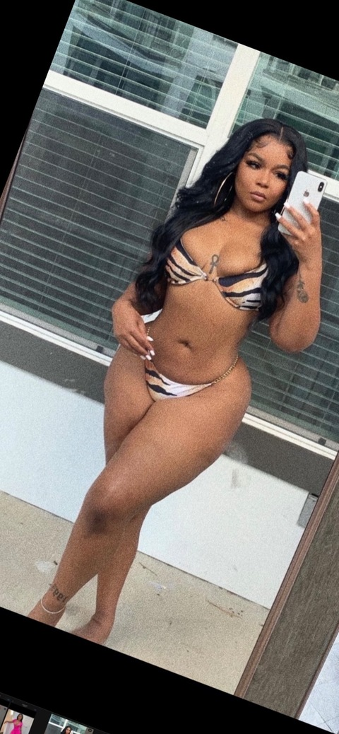 View lustyliv1 (Liv) OnlyFans 8 Photos and 35 Videos leaked 

 picture 2