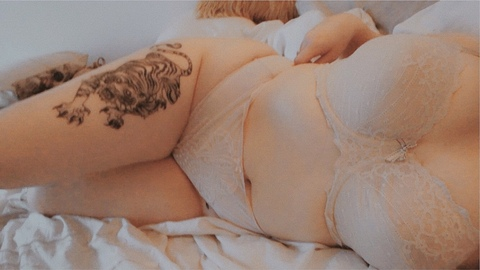 @luunalovexo leak Onlyfans content free 

 picture 2