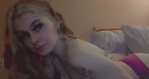 Onlyfans free luvelypeachesa 

 picture 2