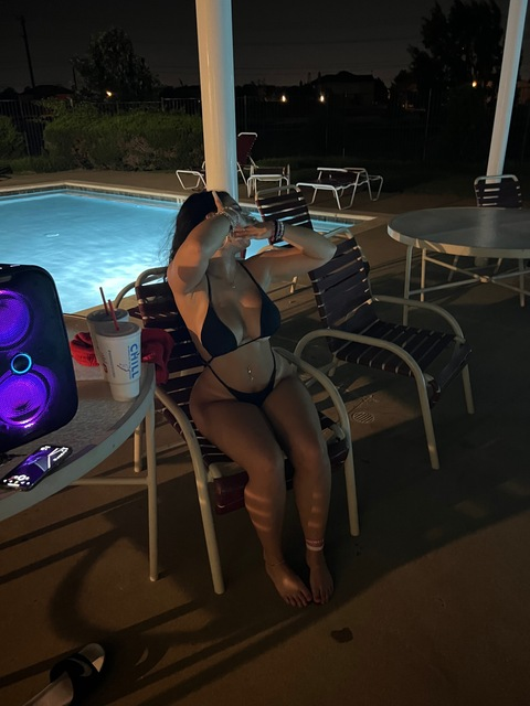 View luvuliz OnlyFans videos and photos for free 

 picture 2