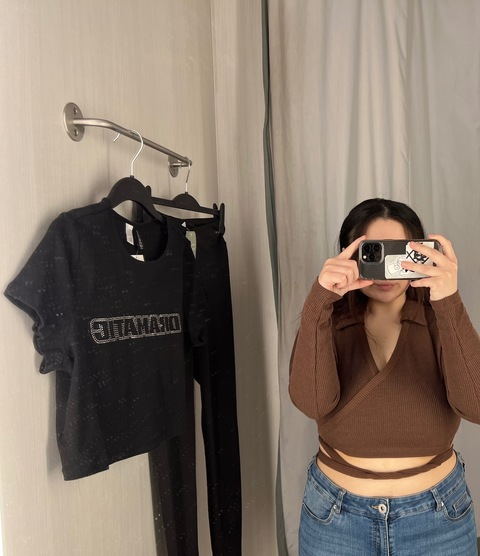 Onlyfans free content luvvana 

 picture 2
