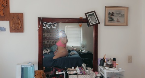 Download lux_xbaddieee OnlyFans videos and photos for free 

 picture 2