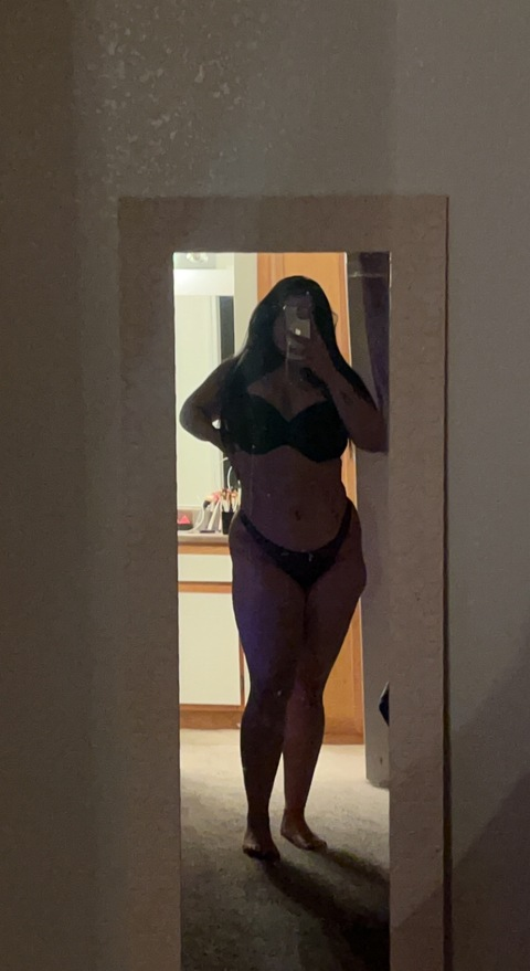 View 𝐶ℎ𝑎𝑛𝑒𝑙 𝑙𝑢𝑥 (luxchanel5) OnlyFans 121 Photos and 27 Videos for free 

 picture 2