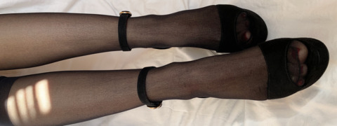 View luxienne OnlyFans videos and photos for free 

 picture 2