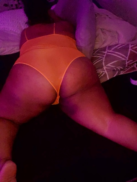 View LV (lvthebbw) OnlyFans 5 Photos and 15 Videos for free 

 picture 2