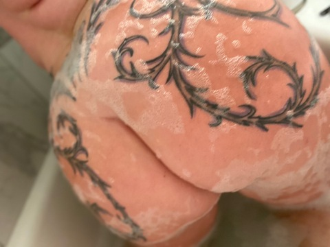 View lydia2010 OnlyFans videos and photos for free 

 picture 2