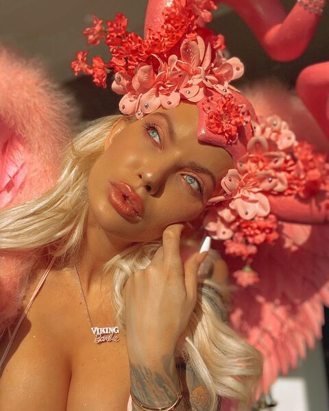 lynaboo (Lyna Boo) free OnlyFans Leaks 

 picture 2