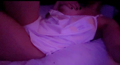 lynaiiiibabyy OnlyFans Leak (12 Photos and 1 Videos) 

 picture 2