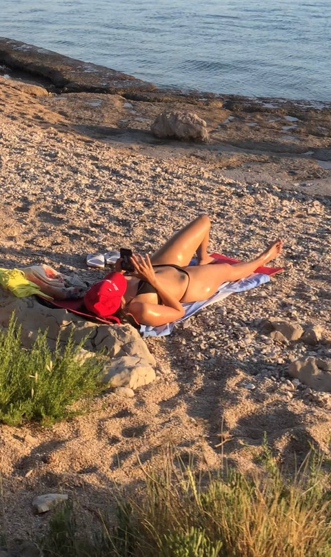 @lyzzmonique leaks Onlyfans videos free 

 picture 2