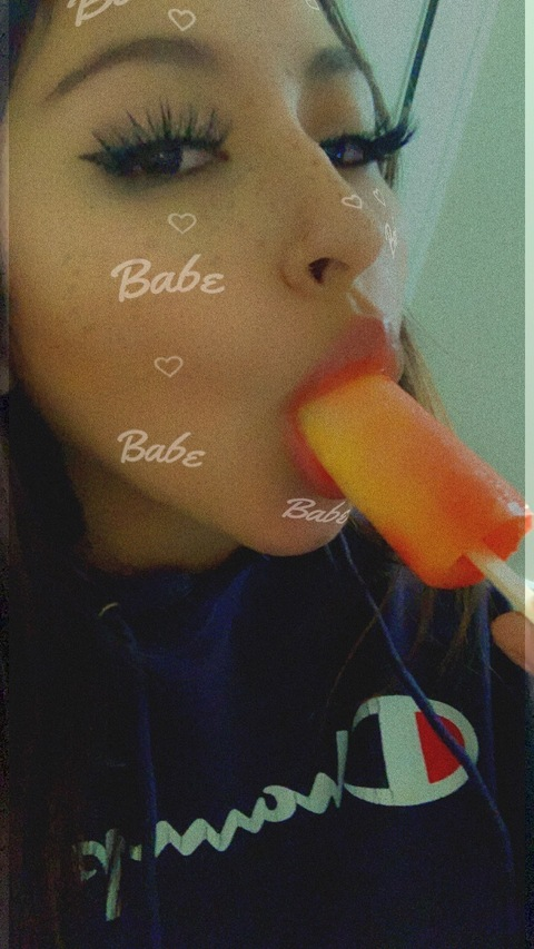 m00nbabyy22 (hot girl) OnlyFans Leaked Videos and Pictures 

 picture 2