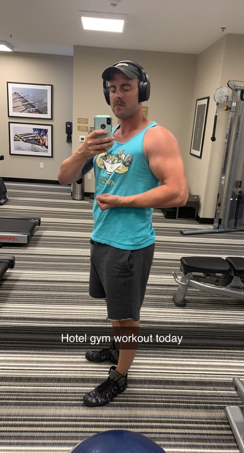 View machomanrandynotsosavage OnlyFans content for free 

 picture 2