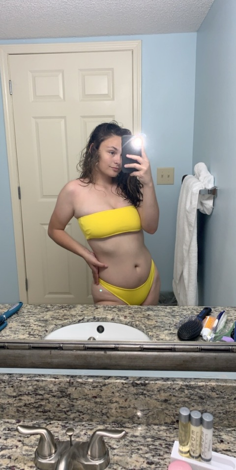 @mackenziedyson1 leaked Onlyfans gallery free 

 picture 2