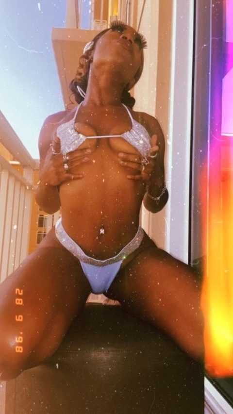 madamchina OnlyFans Leak 

 picture 2