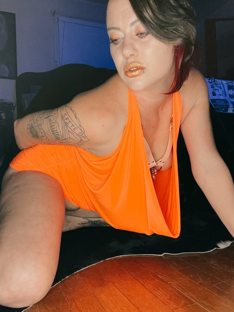 Onlyfans leak madame_r3d 

 picture 2