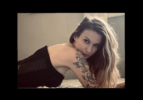 maddie.cakes OnlyFans Leaks 

 picture 2