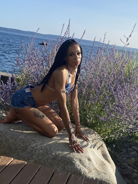 @mademoisellehazel leaked Onlyfans content free 

 picture 2
