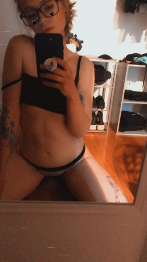 Onlyfans leaks madnotmadifree 

 picture 2