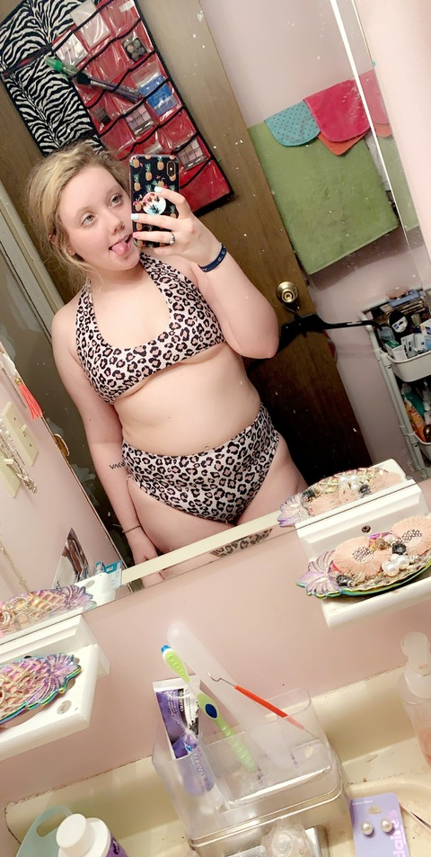 Onlyfans free madss2020 

 picture 2