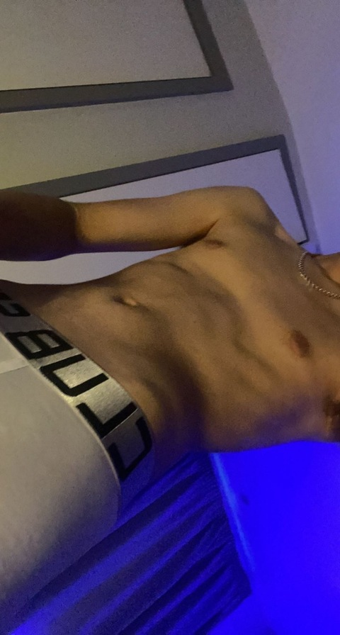 @mafewtwnk leaks Onlyfans photos for free 

 picture 2