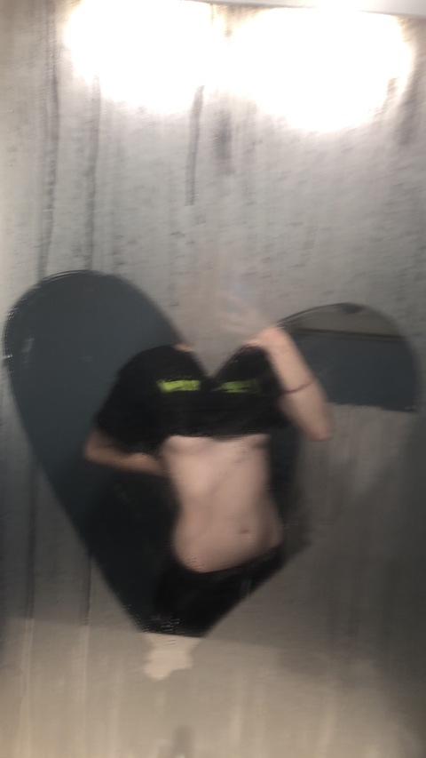 maggotbbys OnlyFans Leaks 

 picture 2