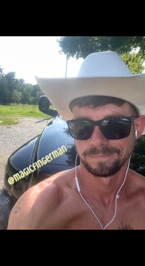 @magicfingerman leaked Onlyfans videos for free 

 picture 2